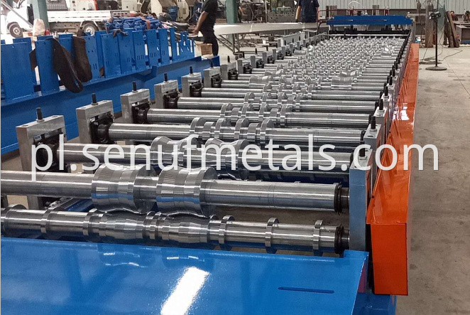 Main roll forming